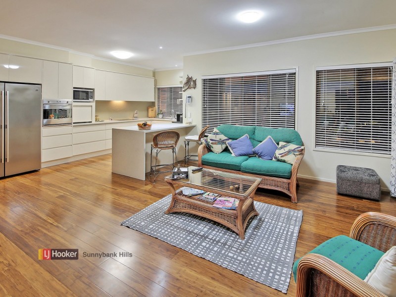 6 Lamona Circuit, Sunnybank Hills QLD 4109