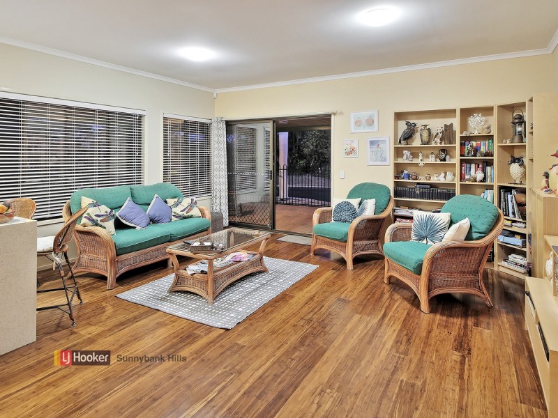 6 Lamona Circuit, Sunnybank Hills QLD 4109