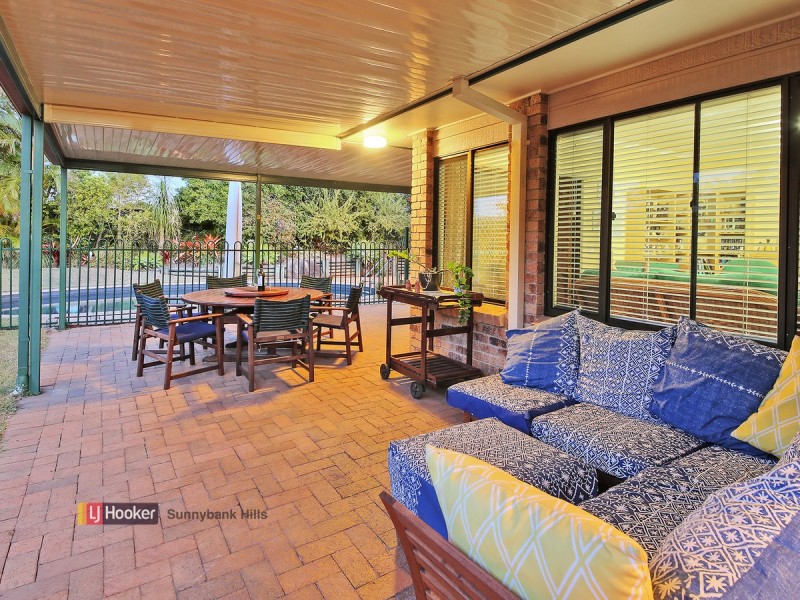 6 Lamona Circuit, Sunnybank Hills QLD 4109