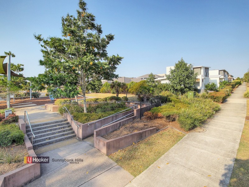 32 Hillcrest Street, Rochedale QLD 4123