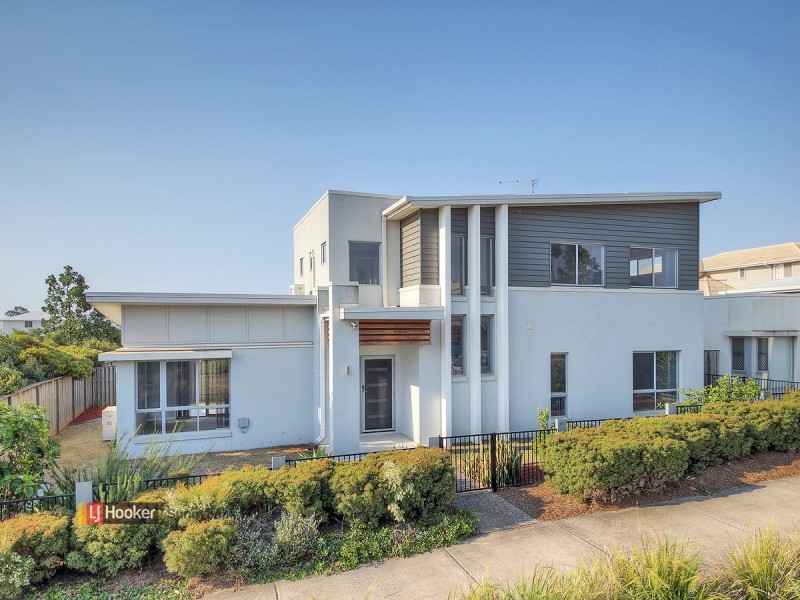 32 Hillcrest Street, Rochedale QLD 4123