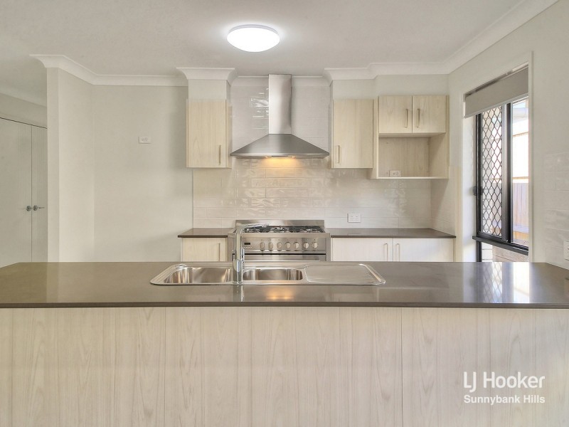 23 John Storey Court, Park Ridge QLD 4125