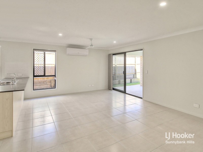 23 John Storey Court, Park Ridge QLD 4125