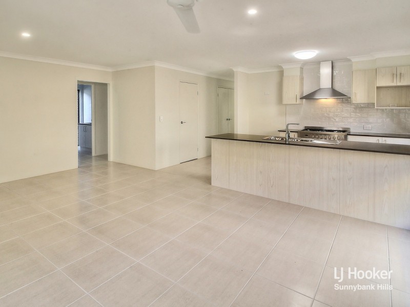 23 John Storey Court, Park Ridge QLD 4125