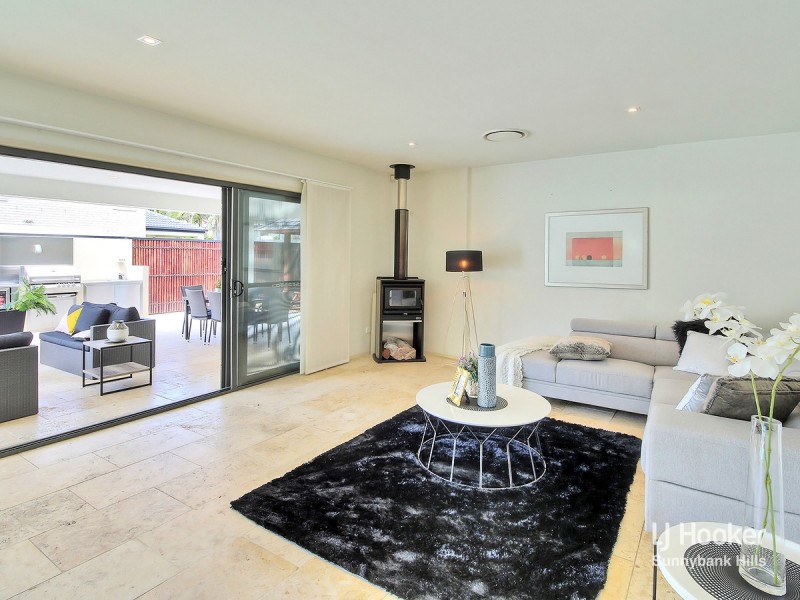 17 Nungatta Court, Parkinson QLD 4115