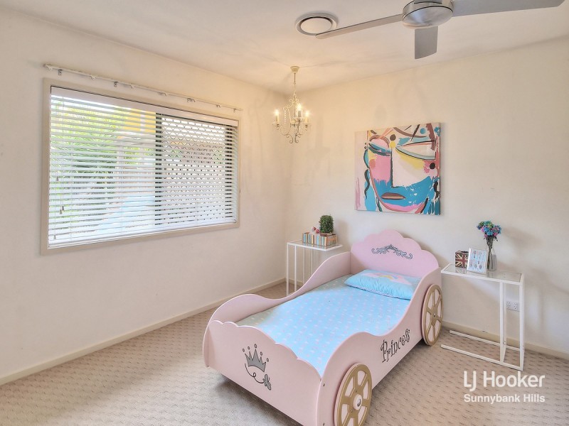 17 Nungatta Court, Parkinson QLD 4115