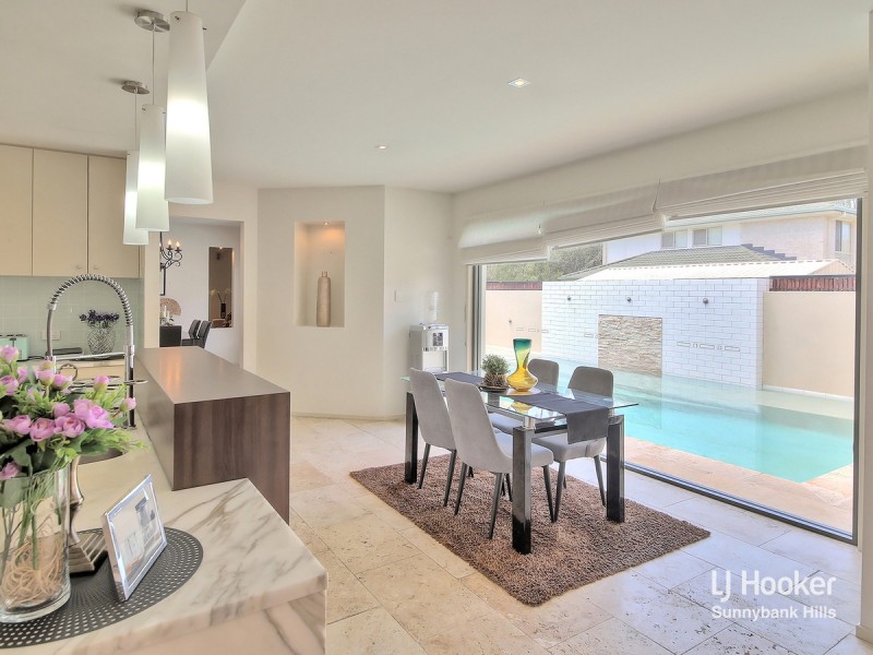 17 Nungatta Court, Parkinson QLD 4115