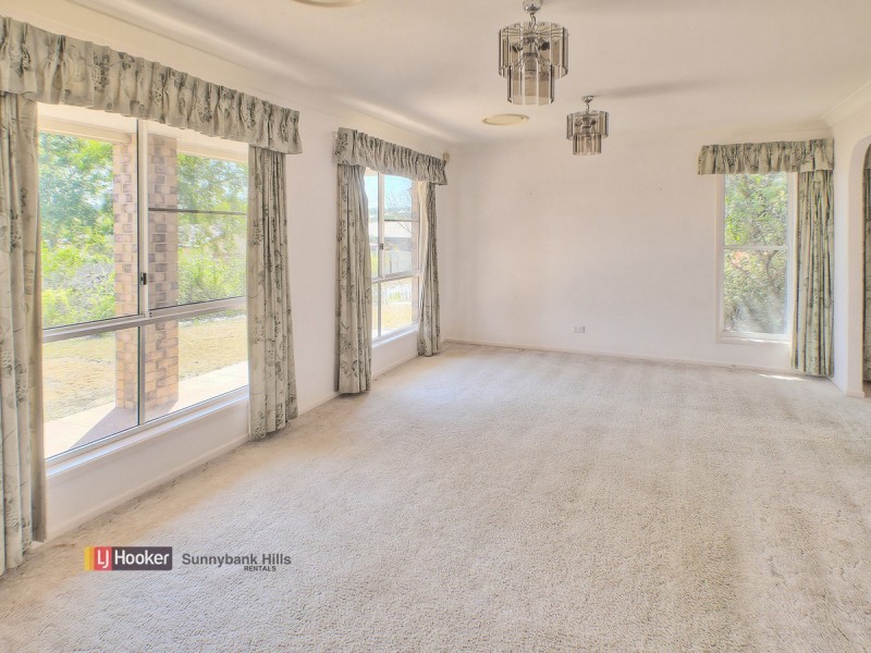 3 Tanglebrush Place, Calamvale QLD 4116