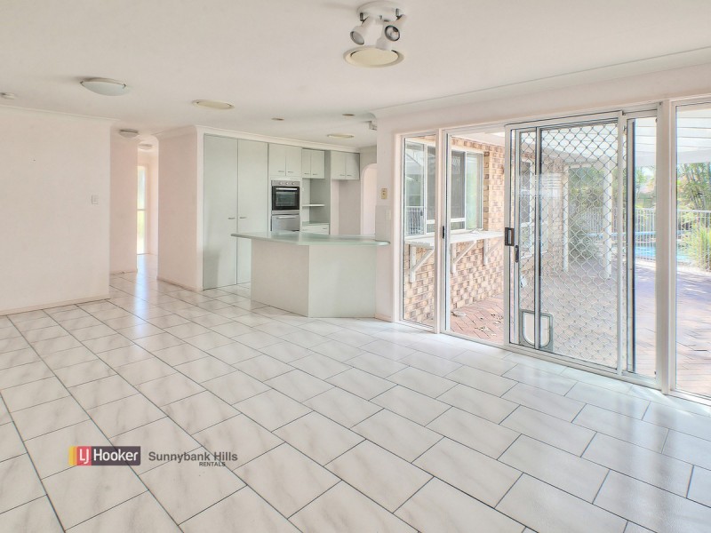 3 Tanglebrush Place, Calamvale QLD 4116