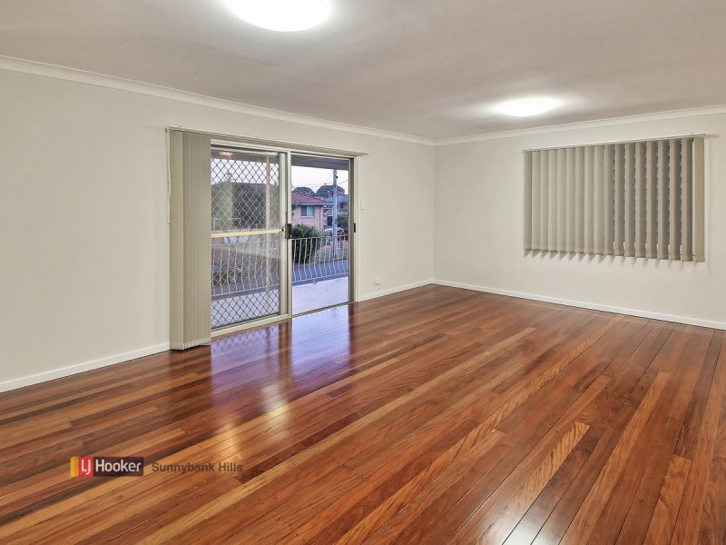 4 Mourilyan Street, Mansfield QLD 4122