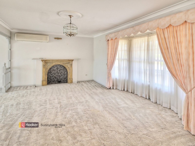 2 Pierce Court, Stretton QLD 4116