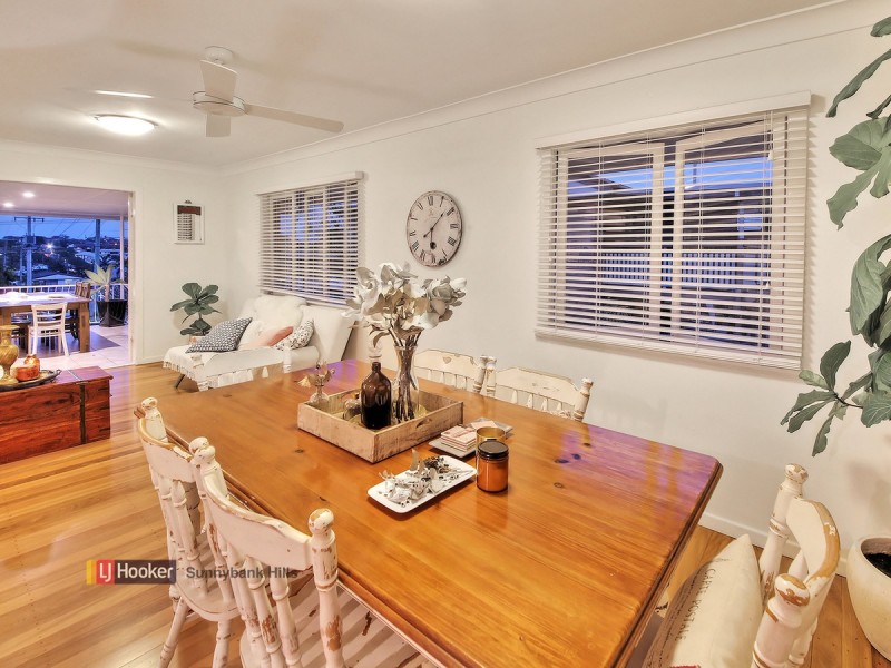 23 Denton Street, Wishart QLD 4122