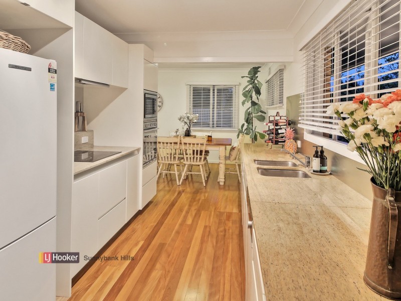 23 Denton Street, Wishart QLD 4122