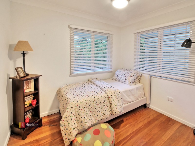 23 Denton Street, Wishart QLD 4122