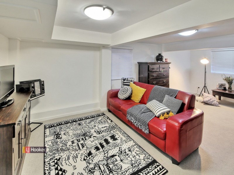 23 Denton Street, Wishart QLD 4122