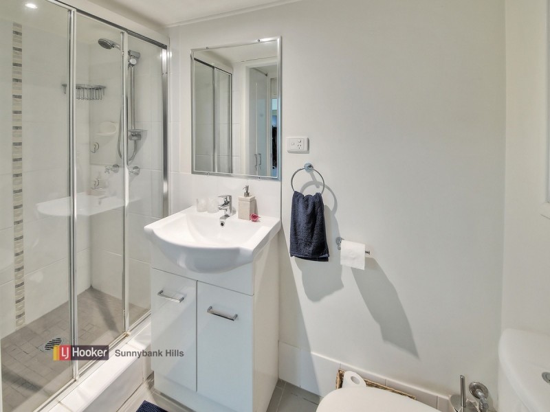 23 Denton Street, Wishart QLD 4122