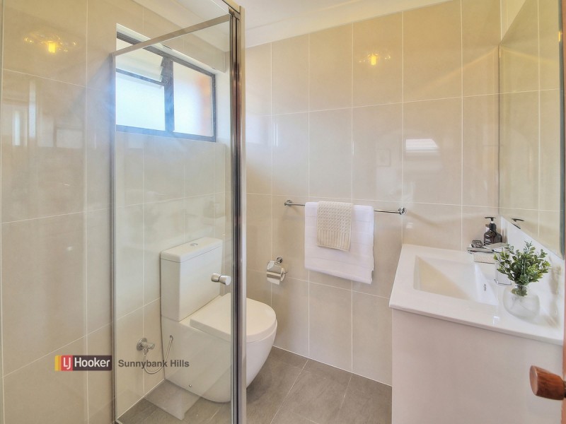 35 Faringdon Street, Robertson QLD 4109