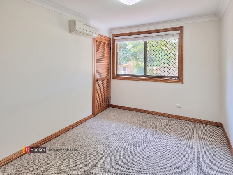 35 Faringdon Street, Robertson QLD 4109