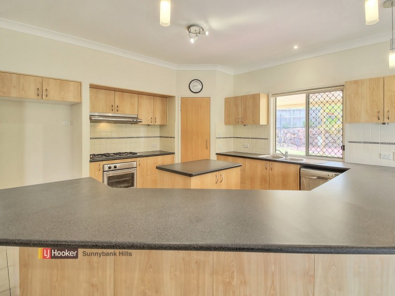 30 Fairmont Crescent, Underwood QLD 4119