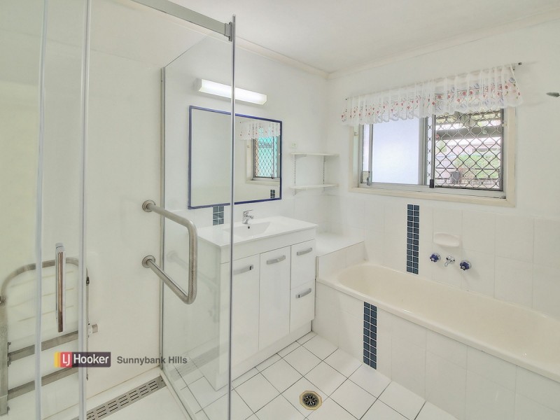 19 Tanglewood Street, Runcorn QLD 4113