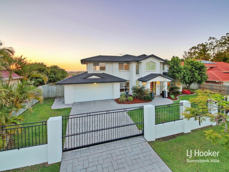 84 Poinciana Crescent, Stretton QLD 4116