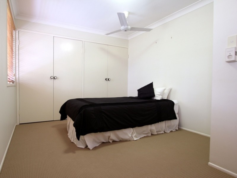 26 Orpheus Street, Robertson QLD 4109