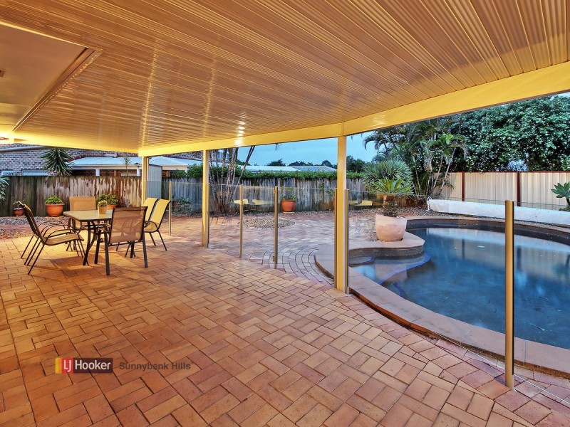 23 Alphitonia Crescent, Sunnybank Hills QLD 4109