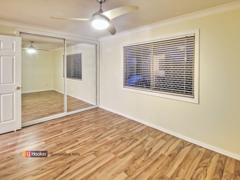 23 Alphitonia Crescent, Sunnybank Hills QLD 4109