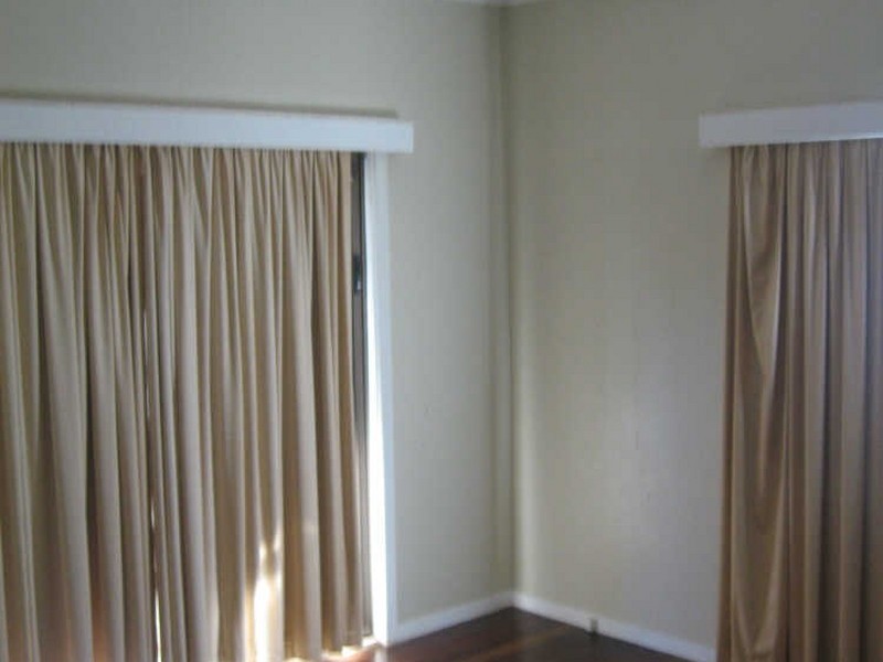 8 Stirling Street, Sunnybank Hills QLD 4109