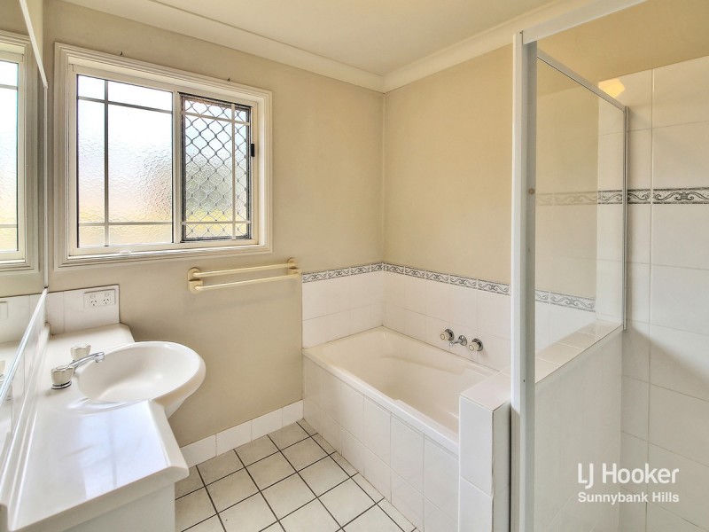 1 Stibbs Close, Runcorn QLD 4113