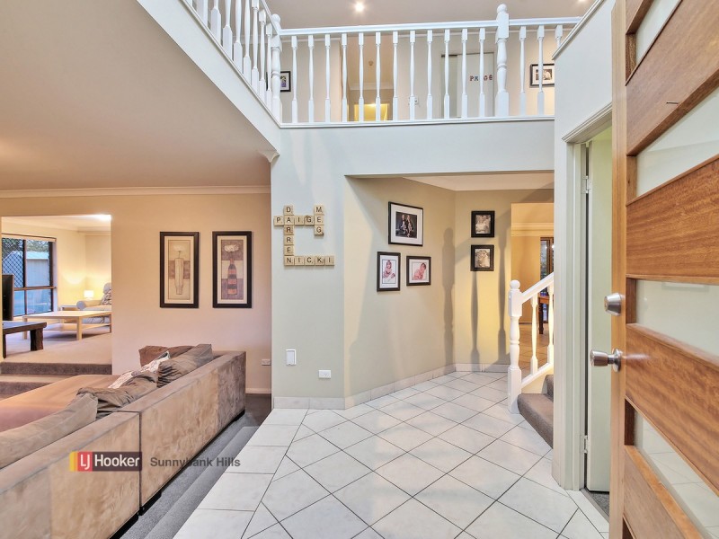 4 Kensington Place, Wishart QLD 4122