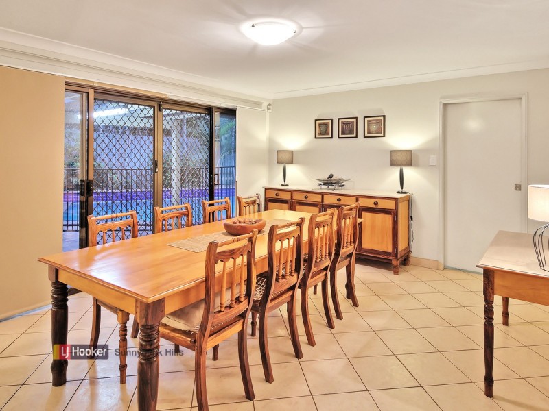 4 Kensington Place, Wishart QLD 4122