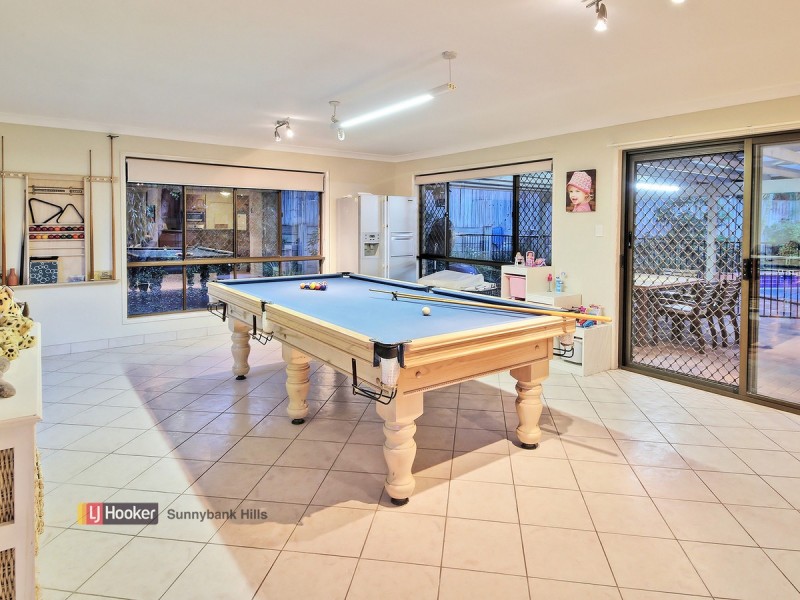 4 Kensington Place, Wishart QLD 4122