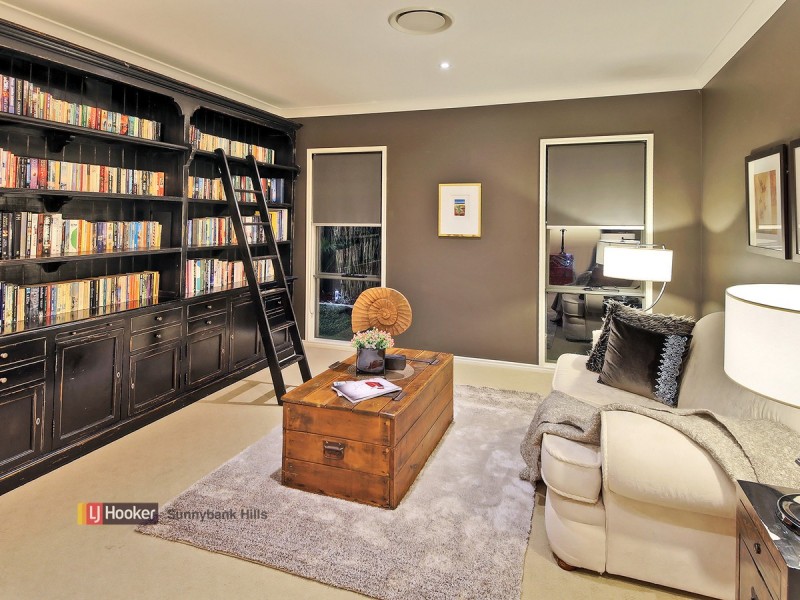 19 Langford Street, Eight Mile Plains QLD 4113