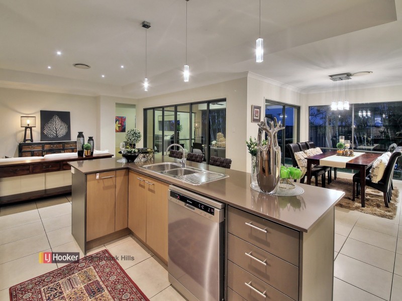 19 Langford Street, Eight Mile Plains QLD 4113