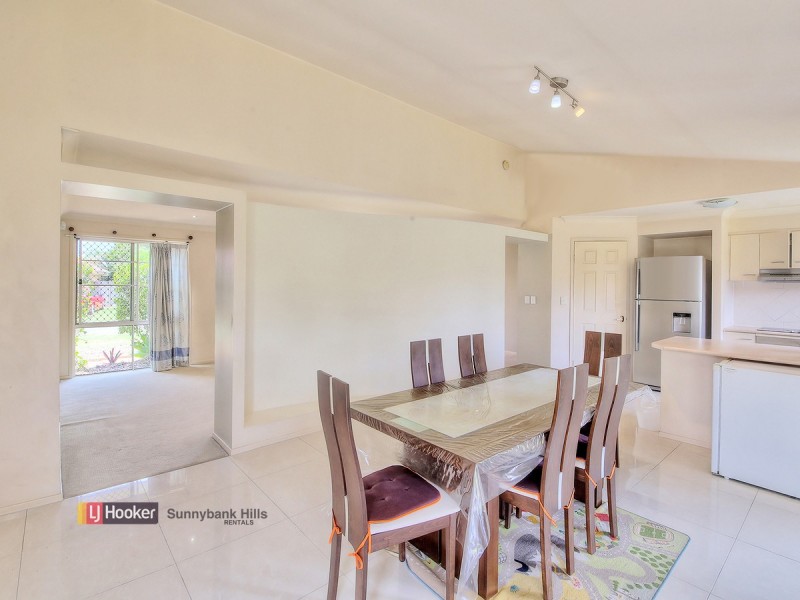 28 Richmond Street, Calamvale QLD 4116