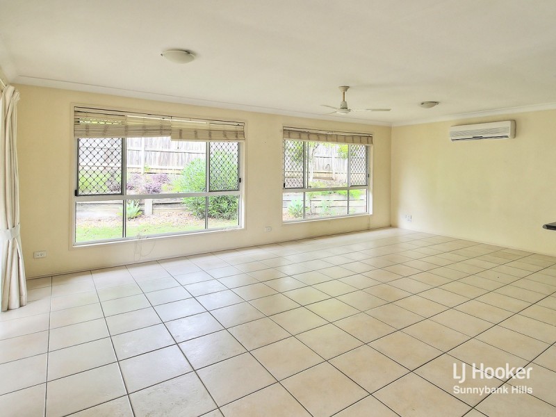 19 Nolan Place, Calamvale QLD 4116