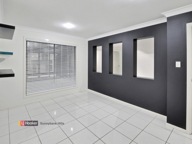 4 Morialta Place, Parkinson QLD 4115