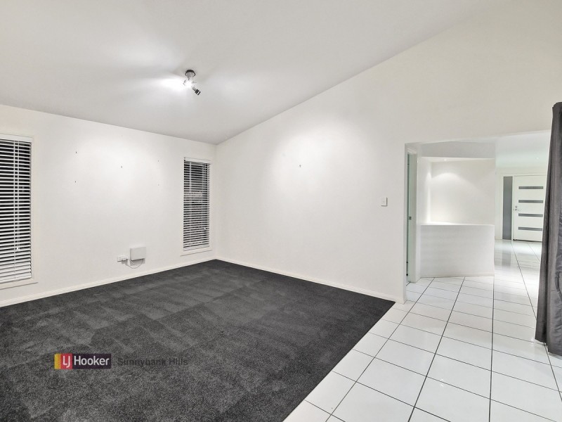 4 Morialta Place, Parkinson QLD 4115