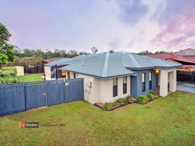 4 Morialta Place, Parkinson QLD 4115