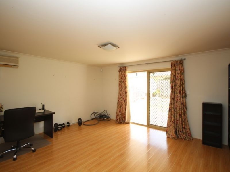 10 Bowerbird Place, Calamvale QLD 4116