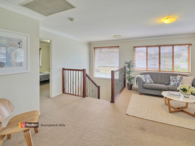 19 Trevi Close, Eight Mile Plains QLD 4113