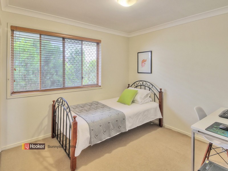 19 Trevi Close, Eight Mile Plains QLD 4113