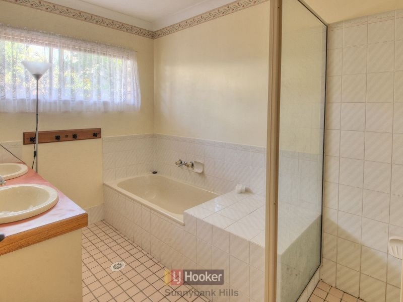 54-58 Kensington Drive, Munruben QLD 4125