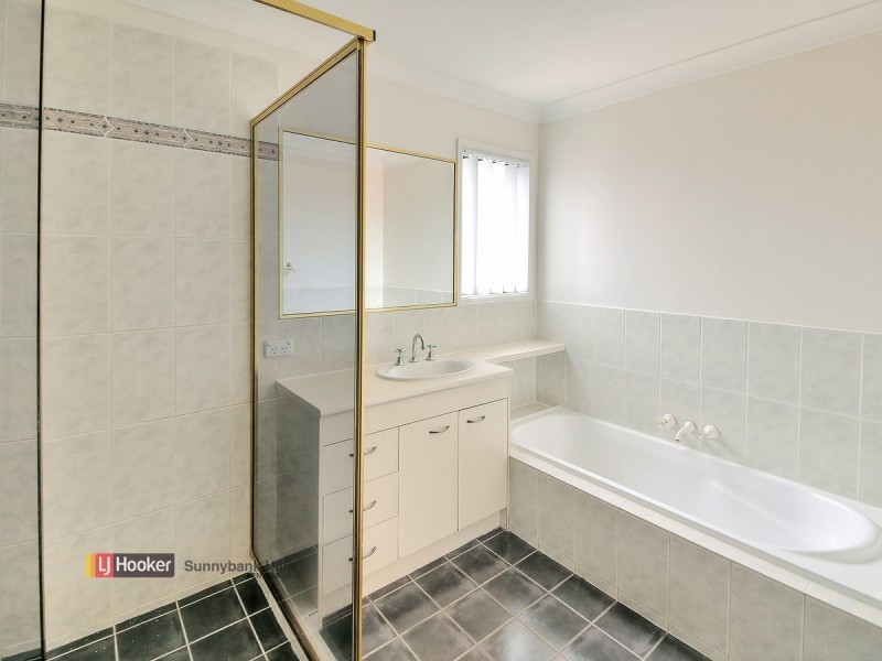 12 Apple Blossom Place, Eight Mile Plains QLD 4113