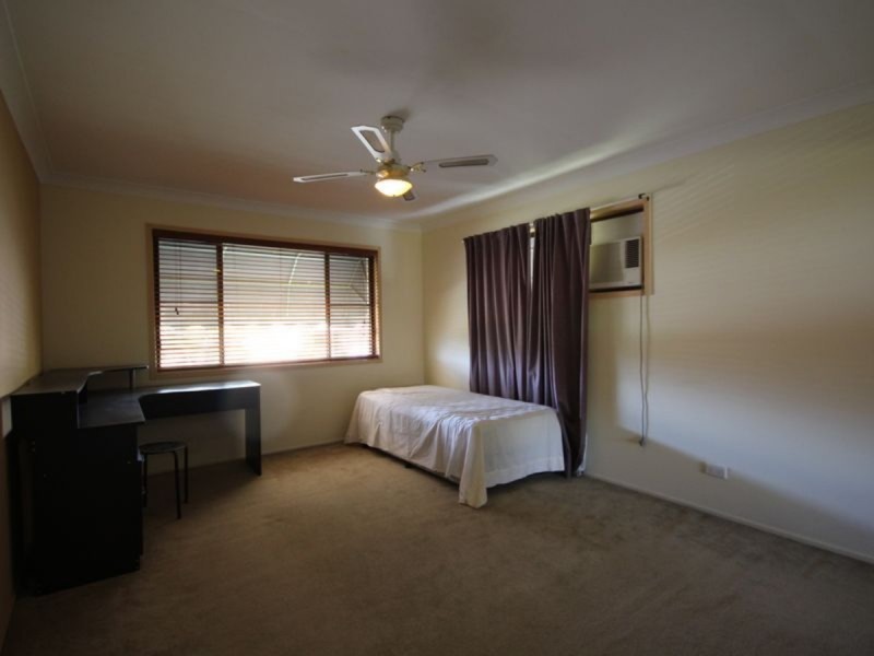 12 Peatmoss Street, Sunnybank Hills QLD 4109