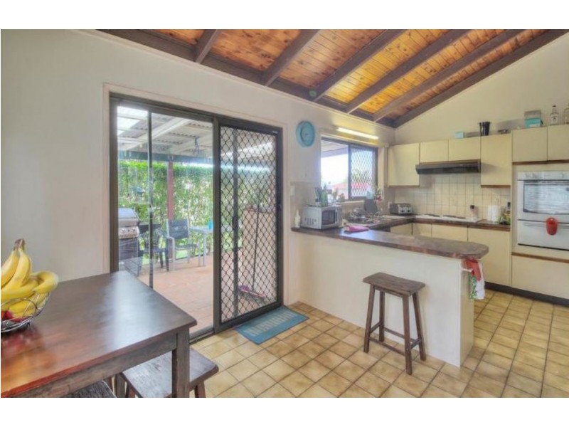 15 Chenin Street, Calamvale QLD 4116