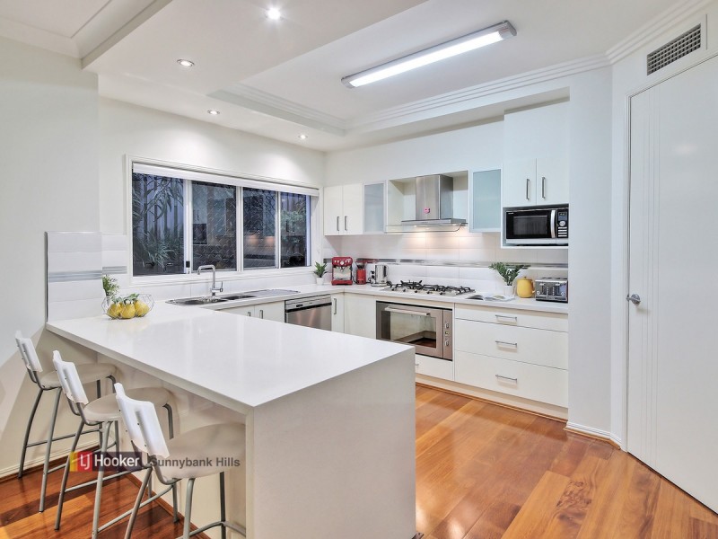 5 Henderson Street, Eight Mile Plains QLD 4113