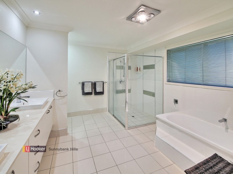 5 Henderson Street, Eight Mile Plains QLD 4113