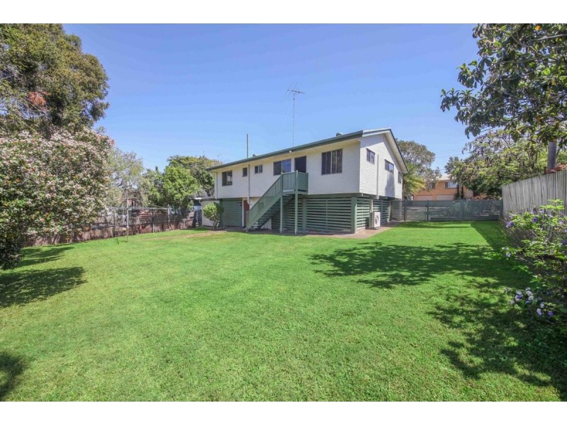 15 Fair Street, Wishart QLD 4122